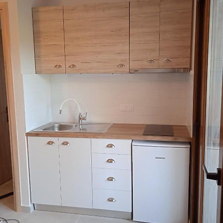 Porto Athos Apartments เนอาโรดา ภายนอก รูปภาพ